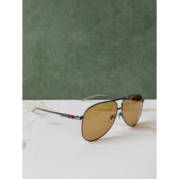 NEW Gucci GG1677S Silver Yellow Tint Lens Aviator Sunglasses